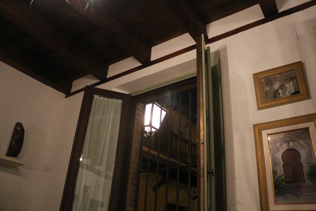 Apartamento Homelife El Temple Toledo Quarto foto